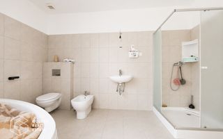 Casa cu teren de 1224 mp, localitatea Baratca - Poză 18