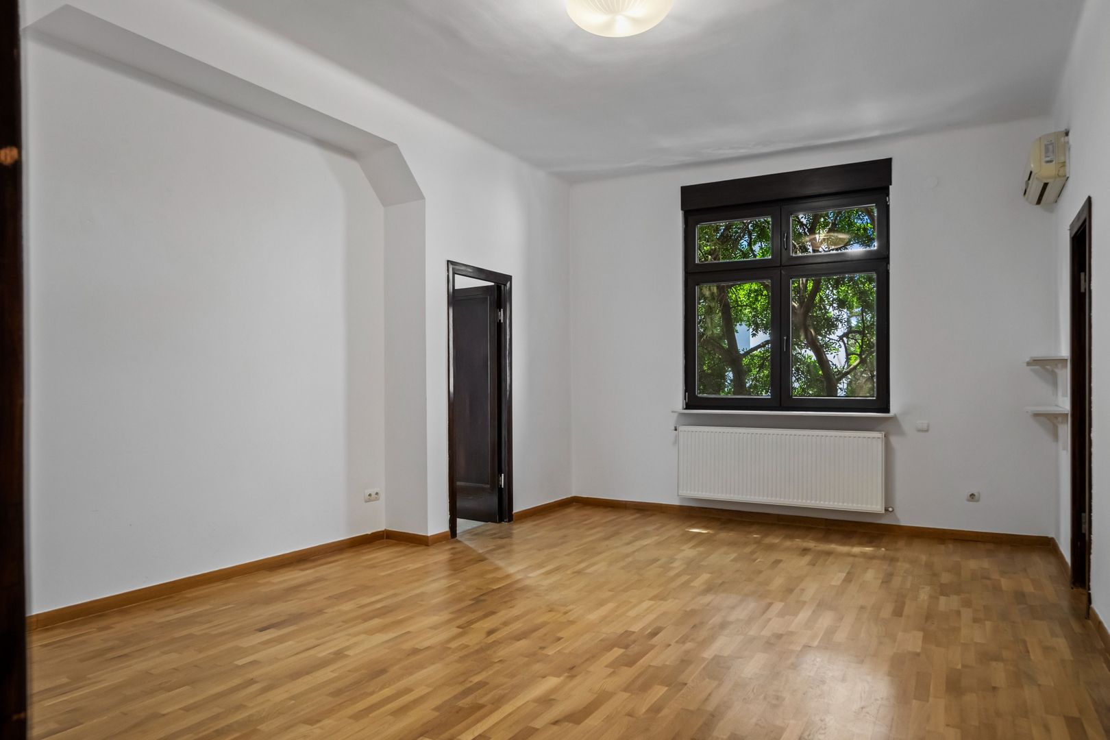 APARTAMENT 4 CAMERE ULTRACENTRAL - Poză 7