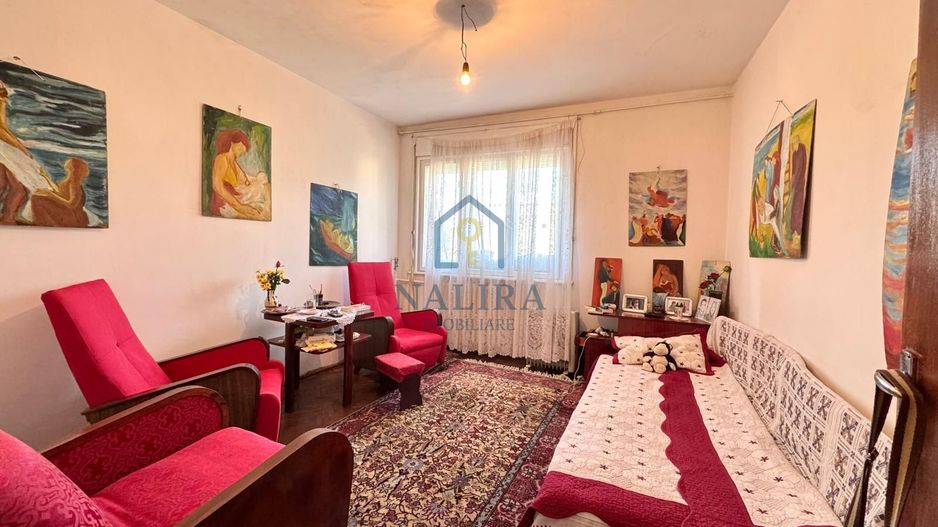 Apartament tip casa de vanzare  P+2  cu garaj -  Sasar - Poză 13