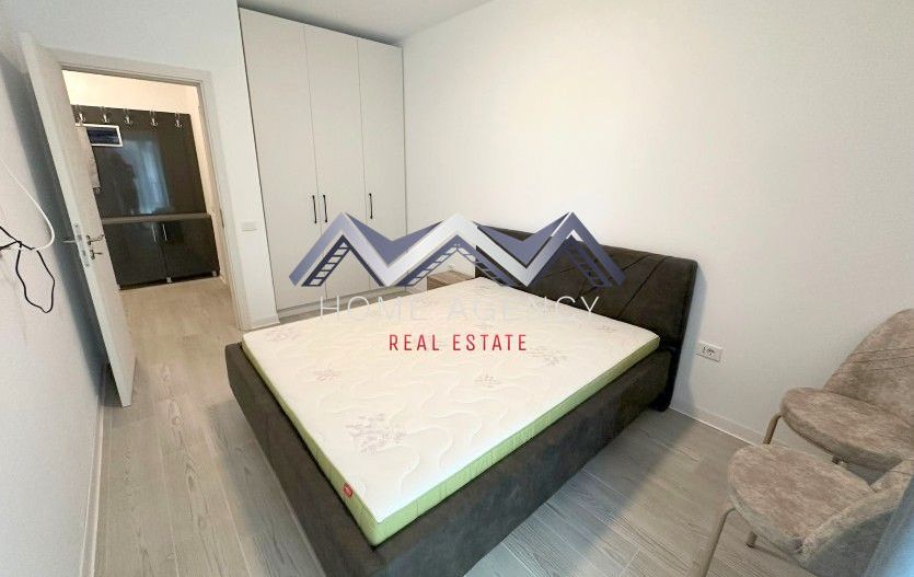 Garsonieră cu bucătărie retrasă | include parcare | Otopeni central - Poză 5