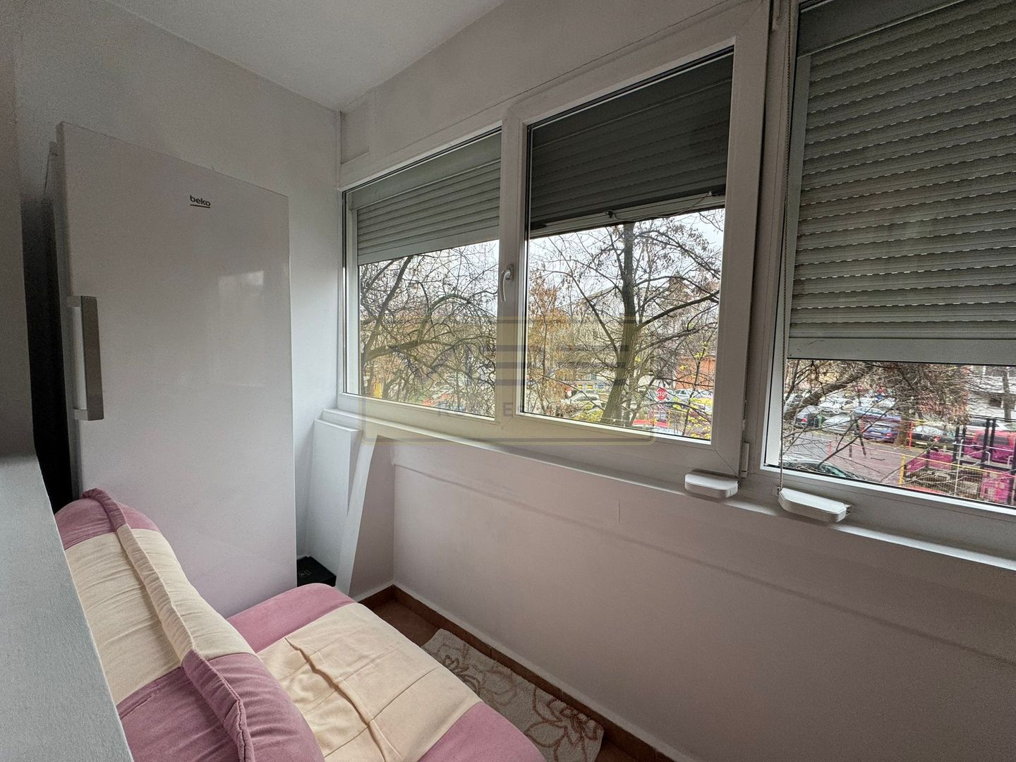 Apartament 3 camere 2 bai central Rond Podu Ros - Poză 22