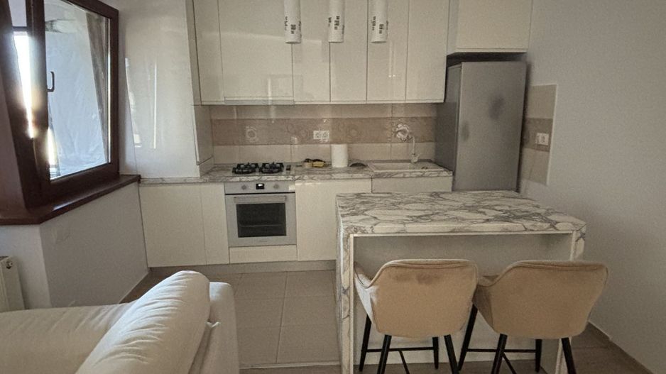De închiriat – Apartament 2 Camere Brâncoveanu , Cu Centrala - Metrou - Poză 8