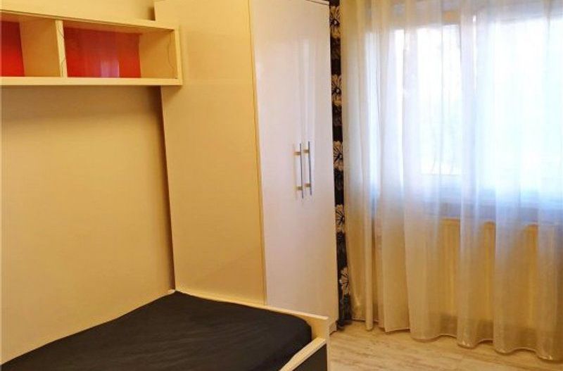 Apartament 4 camere in Aviatiei, mobilat si utilat complet,loc parcare - Poză 4