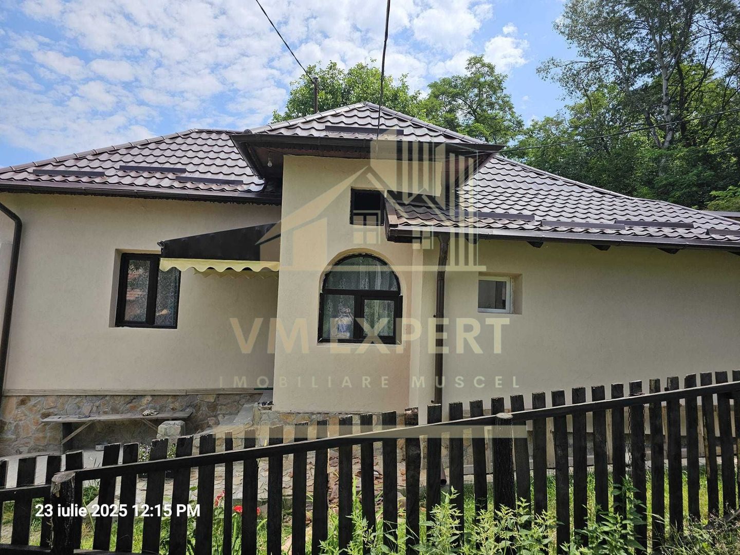 Casa de vanzare zona pitoreasca - Poză 3