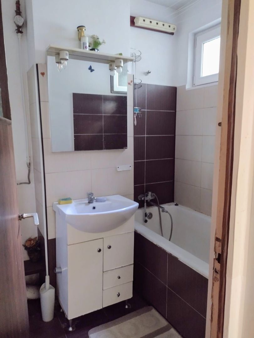 De vanzare apartament 2 camere - Alexandru Obregia - Poză 4