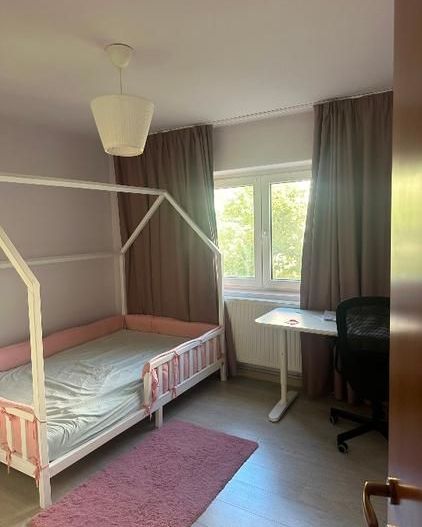De inchiriat apartament cu 3 camere , Berceni sector4 - Poză 6