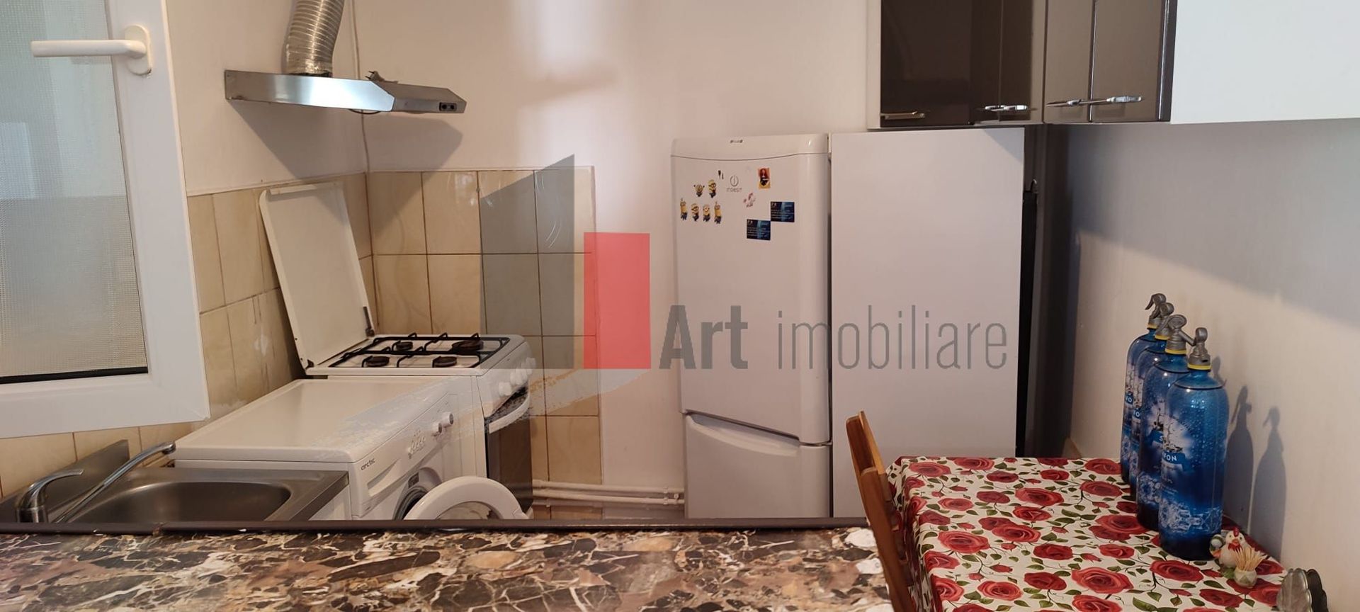 Garsoniera de inchiriat in zona Damaroaia - Poză 2