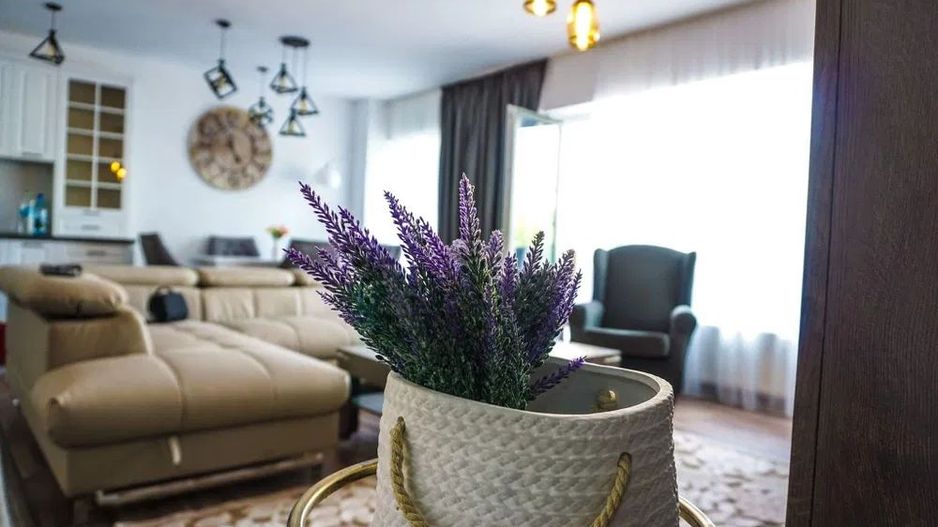 Apartament Modern De Inchiriat | 70Mp | 14 Mp Balcon | Parcare Subterana | AC - Poză 1
