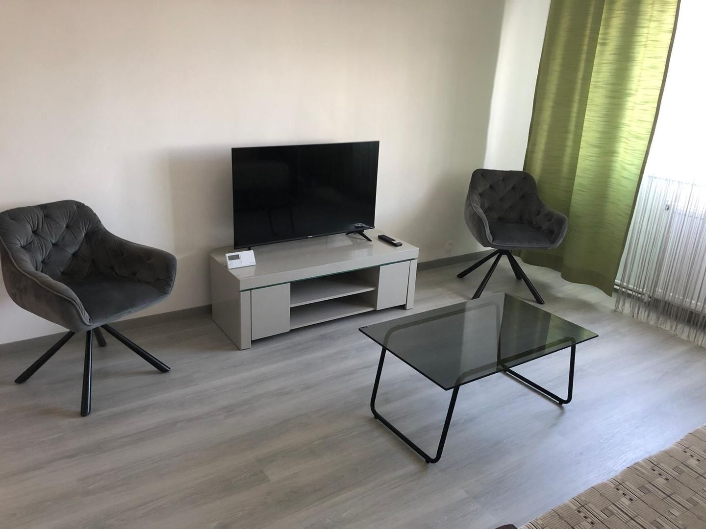 Apartament cu 2 camere | Decomandat | Balcon | zona Iulius Mall | Confort 1 - Poză 4