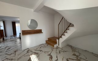 Duplex lux, de închiriat, 5 camere, parcare, curte, terasă,220mp teren - Poză 4