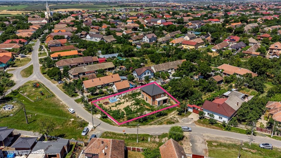Casa Vladimirescu la roșu, teren de 890 Mp - Comision 0% la cumparare - Poză 6