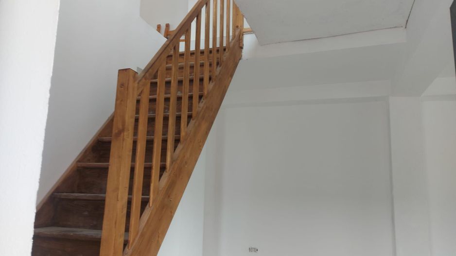 Casa/Vila 6 camere Piata Victoriei, Buzesti / An 2023 - Poză 13