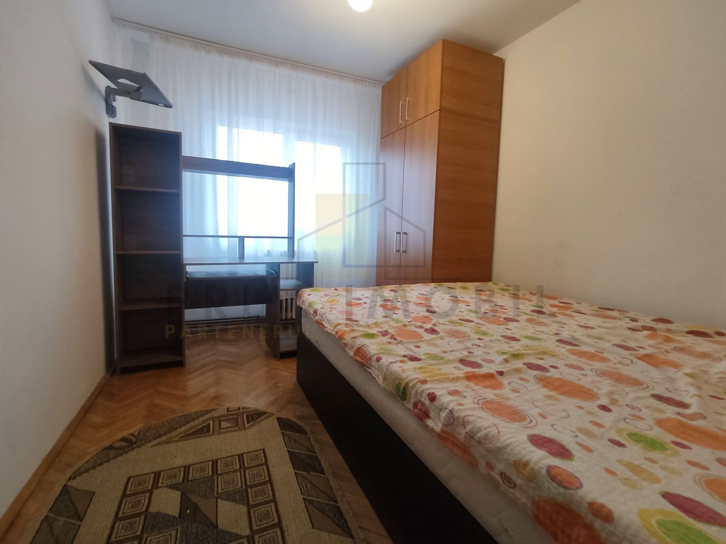 3 Camere, Decomandat Nicolina / Prima Statie din Podu Ros - Poză 9