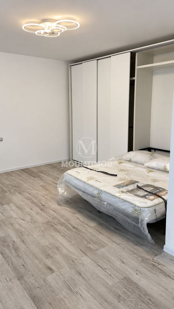 Garsoniera 46 mp, utilata/mobilata,  Loc de Parcare, Tractorul/Brasov - Poză 3
