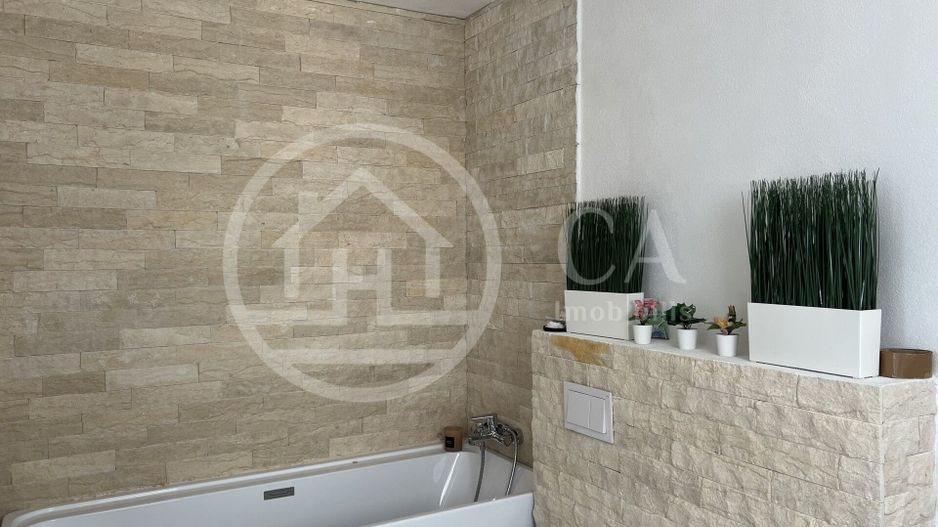 Casa cu 5 camere de vanzare in Paleu Bihor - Poză 11