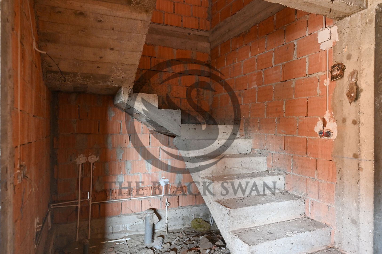 Casa la rosu de vanzare | Iordacheanu - Valea Cucului | Comision 0% - Poză 16