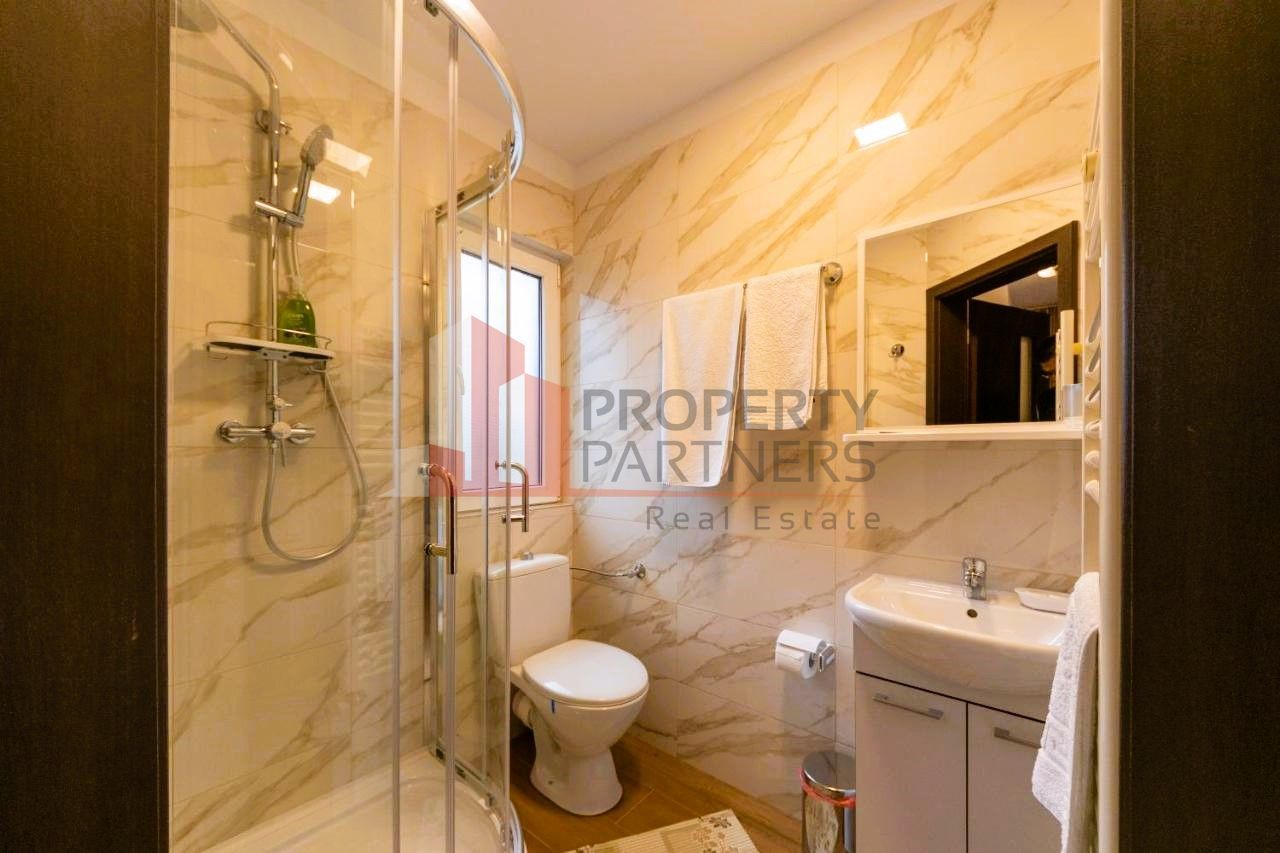 Pensiune Sinaia Langa Castelul Peles | Investitie sigura. - Poză 12
