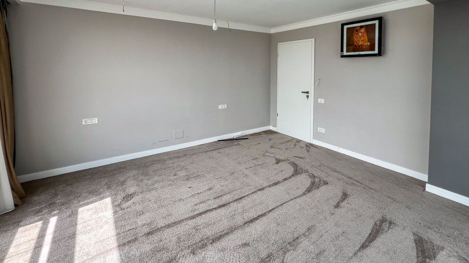 Ready to move  |  Vila premium cu piscina și jacuzzi încălzite - Poză 43