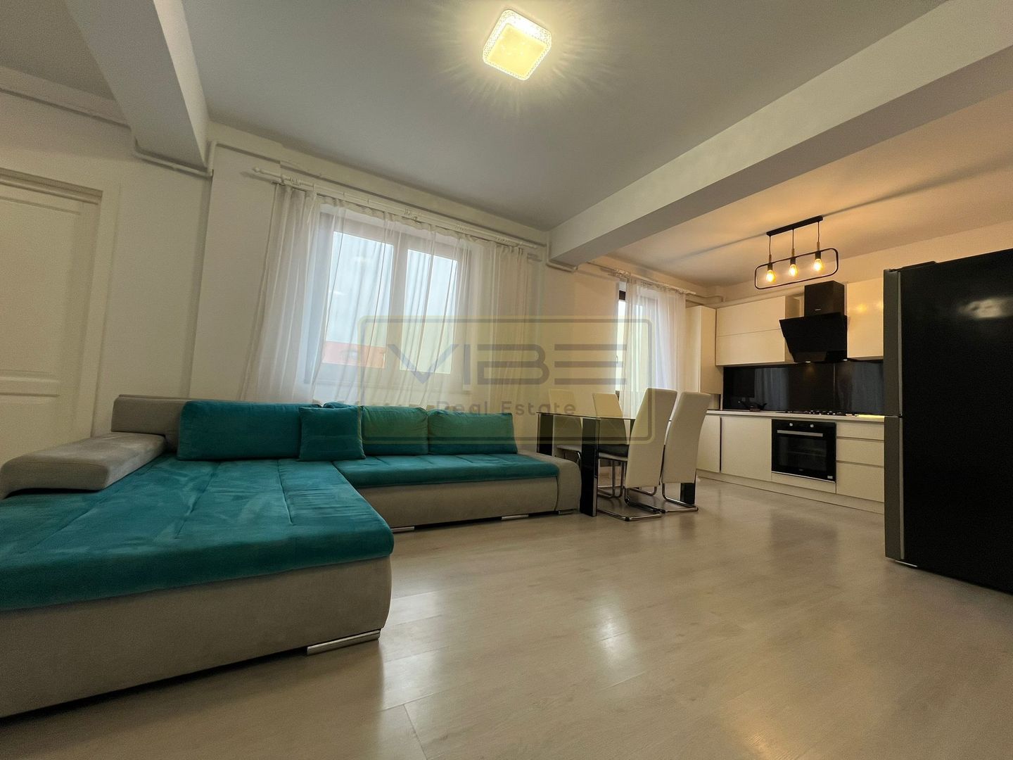 Apartament 2 camere mobilat/intabulat  Galata -  1km Belvedere - Poză 2