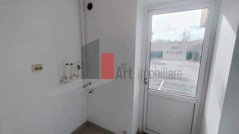 Apartament cu 3 camere de vanzare in Confort City - Poză 6