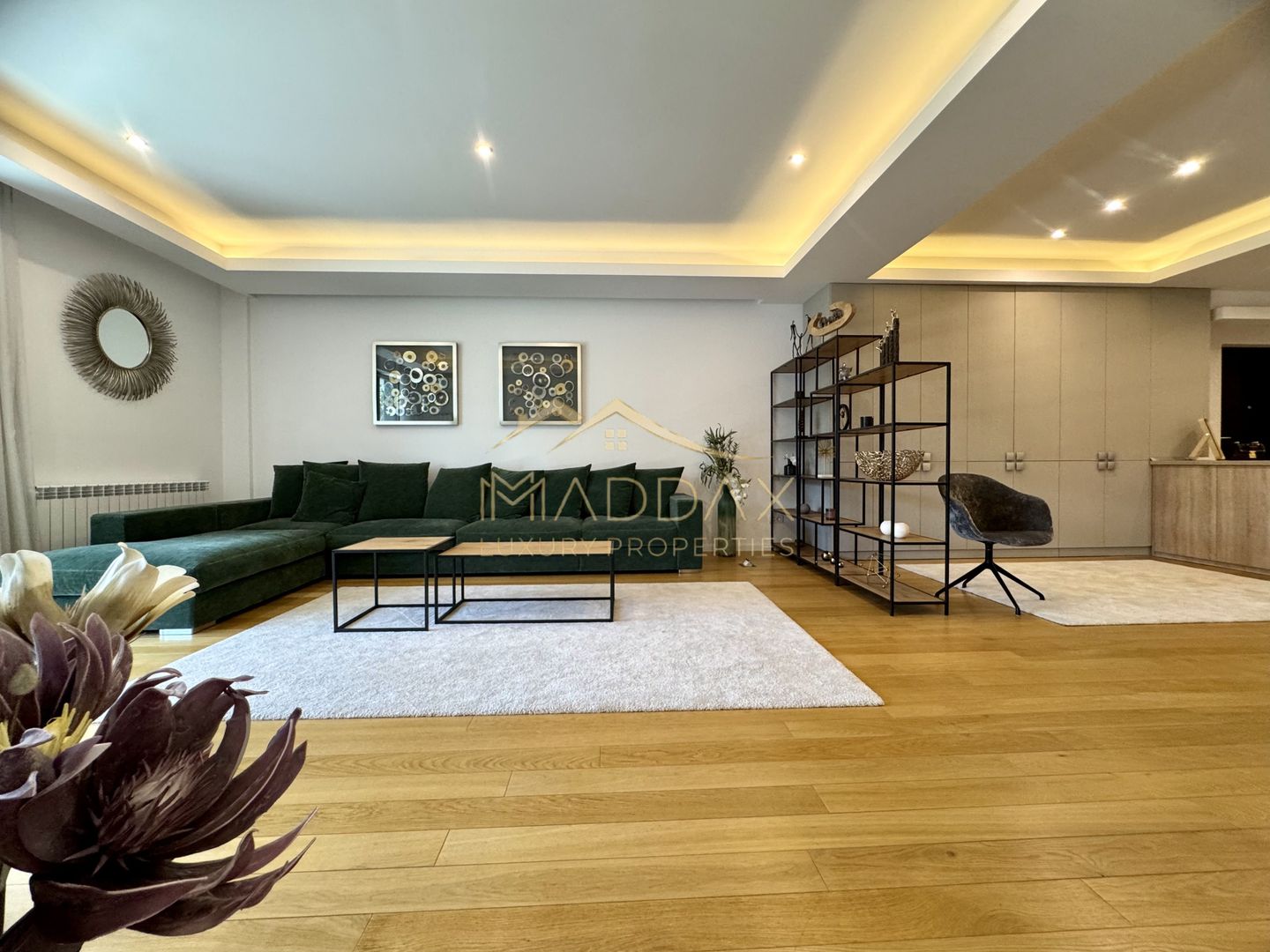 Apartament cu 4 camere *200mp* + 1 Parcare // Herastrau - Lake View - Poză 2