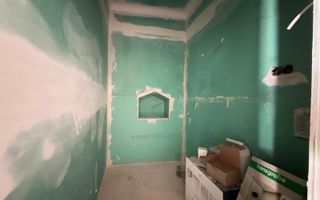 Apartament 3 camere de vanzare, Targul Vinului - Poză 8
