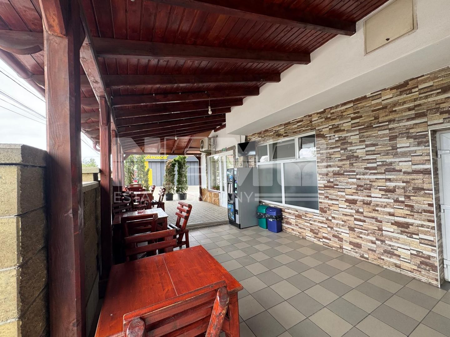 SPATIU COMERCIAL DE INCHIRIAT | DUMBRAVENI, SUCEAVA - Poză 11