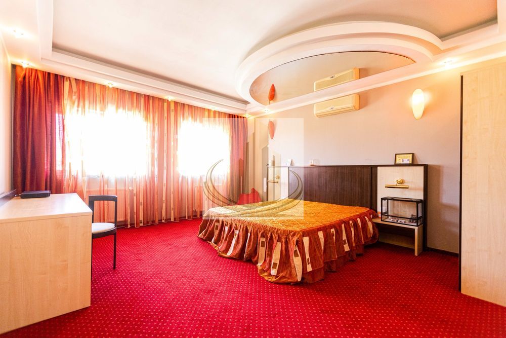 Vila Luxury în Dumbrăvița – Exclusivitate lângă pădure 980E/mp - Poză 3