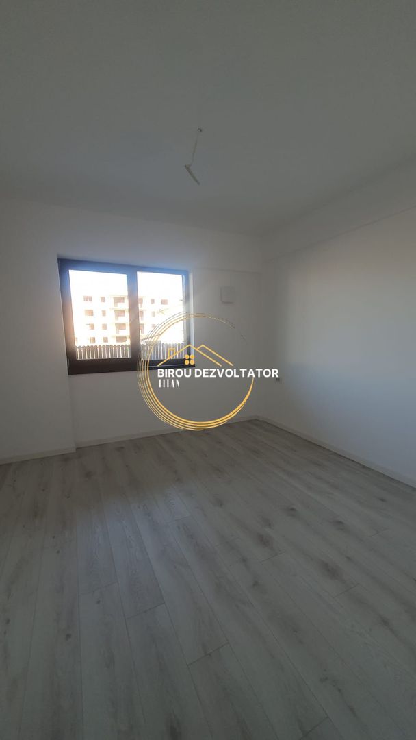 Decomanadat Mare Parcare Gratis Pretabil 3 camere Pallady metrou Teclu - Poză 6