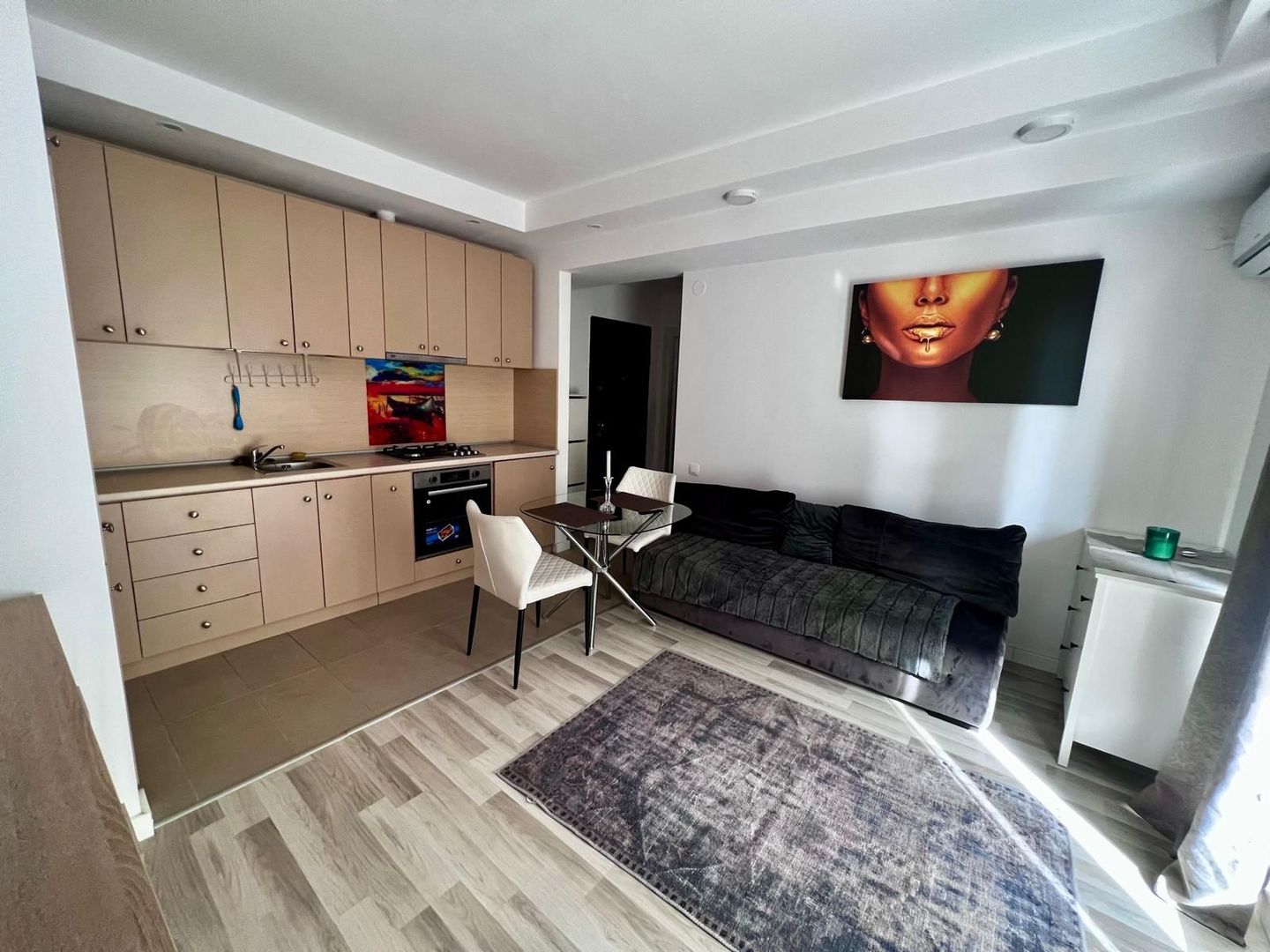 Studio dublu Ansamblul Rezidential Cosmopolis - Poză 1