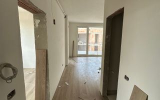 Apartment bloc nou cu curte de 34 mp - Poză 4