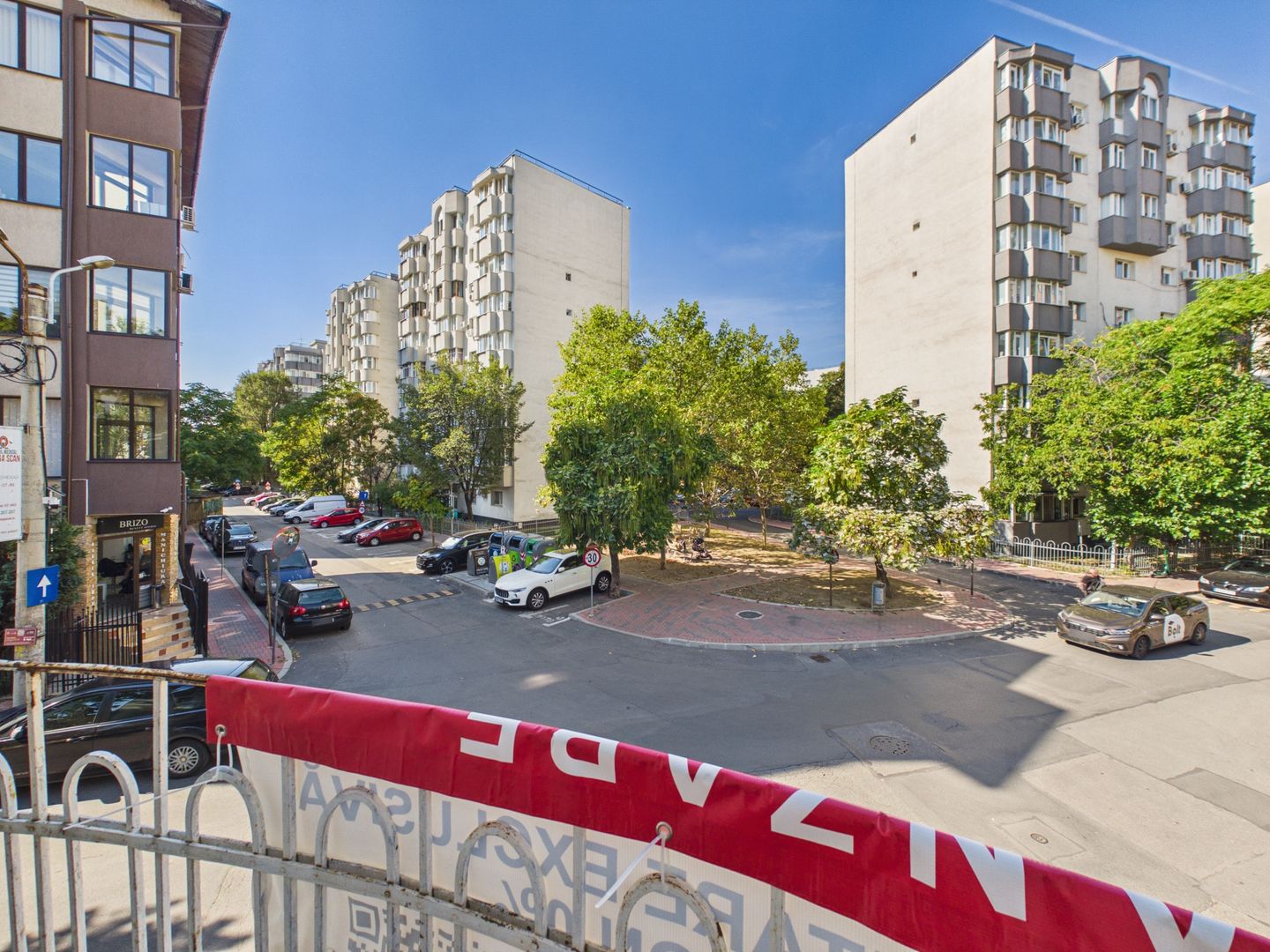 Casa cu 8 camere de vanzare | rezidential si comercial | Nerva Traian - Poză 25