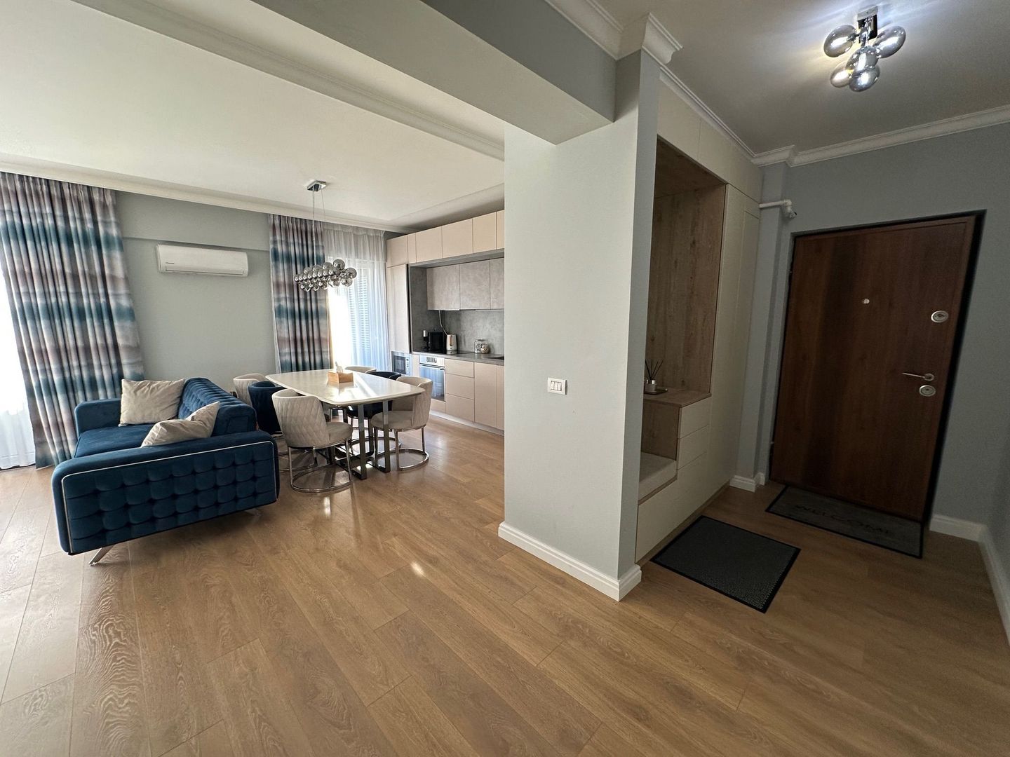 Apartament cu 3 camere - Poză 9