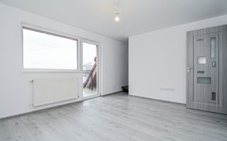 Casă înșiruită în prima parte a Florestiului, zona Stadion - Someșului - Poză 13