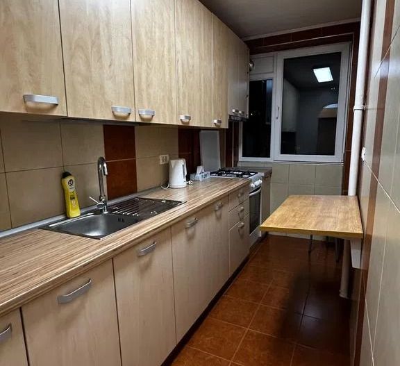 AP. 3 CAMERE - DRUMUL TABEREI, BUCATARIE INCHISA, MOBILAT MODERN - Poză 7