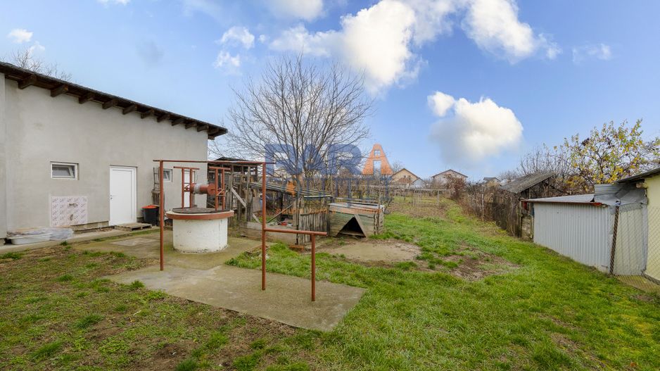 Casă P+1, 4 dormitoare, 2 băi, 1080 mp teren - Poză 13