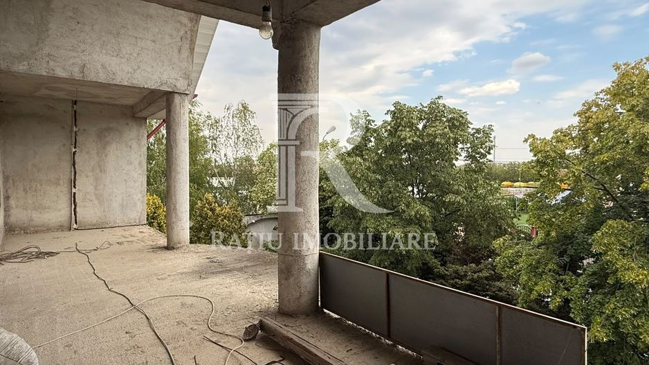 Proprietate | D+P+1+M | Destinată activitătii comerciale | Oradea - Poză 8