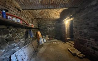 Casă individuală | 2 corpuri | Șură și anexe | teren 1460 mp – Porumbacu De Jos - Poză 3