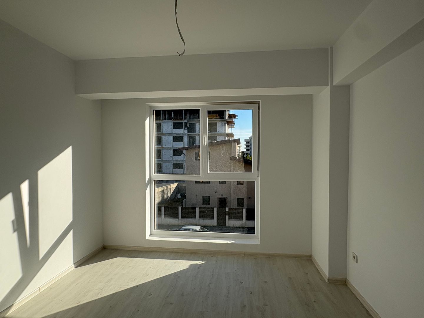 Apartament cu 2 camere | Pallady | Loc de parcare | Rossa Residence - Poză 5