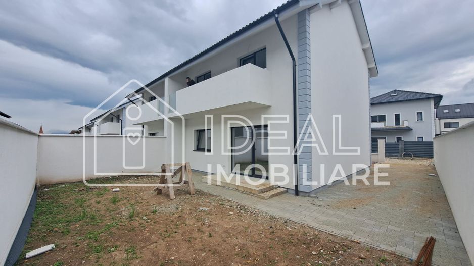 Duplex modern cu 4 camere in Selimbar, zona Triajului - Comision 0% - Poză 2
