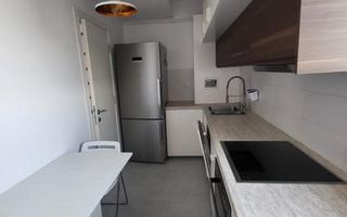 Studio semidecomandat cu zonă de dormit separată + parcare subterană - Poză 5