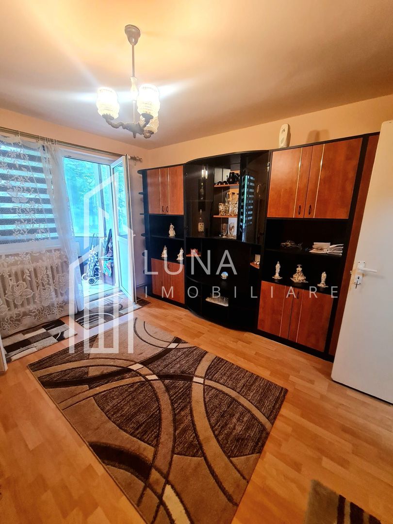 Apartament 3 camere | Decomandat | Dâmbu Pietros | Parter | Izolat - Poză 2