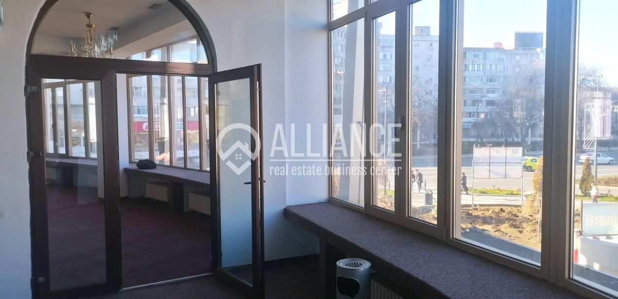 Inchiriere spatiu comercial de 400 mp - Poză 1