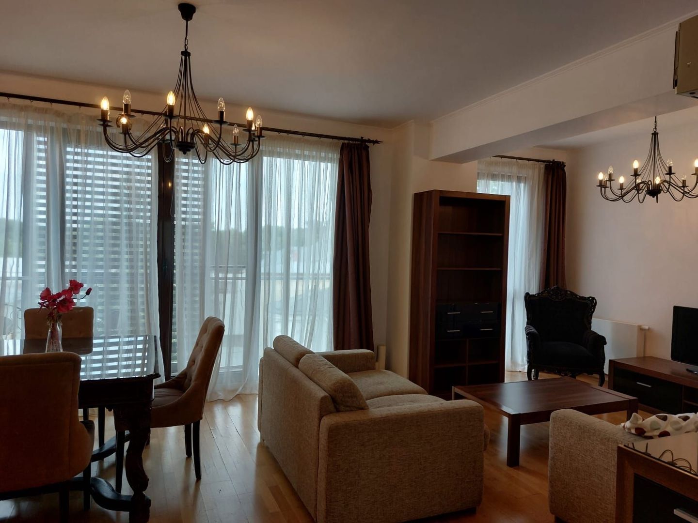 Apartament 3 camere Kiseleff- Piata Victoriei - Poză 2