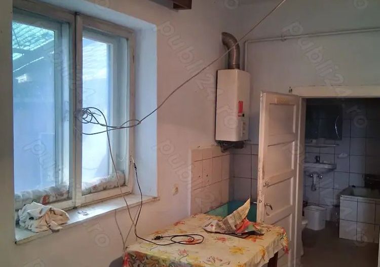 BRASADAS vinde casa individuala 2 cam Aurel Vlaicu. - Poză 1