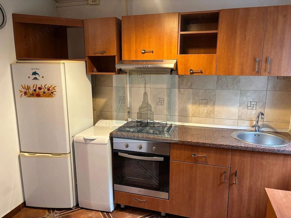 Apartament semidecomandat 2 camere - cartier Astra - Poză 5
