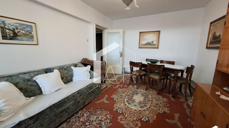 Apartament cu 2 camere, decomandat, confort 1, zona Republicii - Poză 1