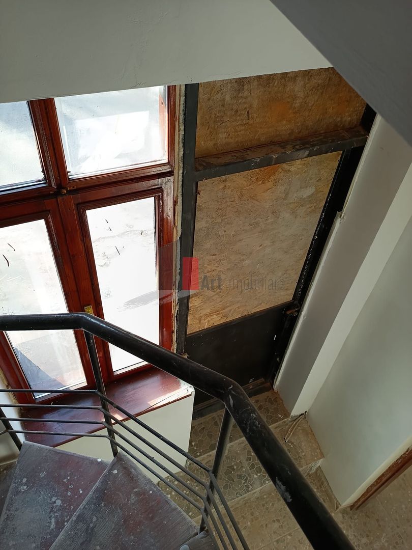 Vila  de inchiriat recent renovata - Poză 41