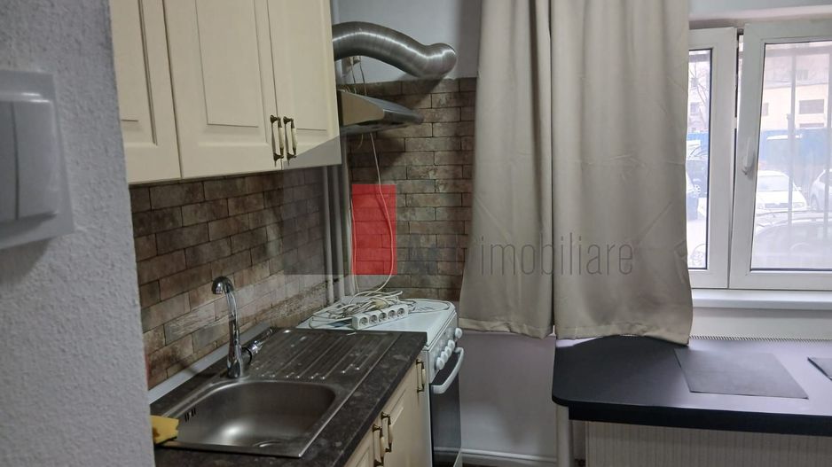 Inchiriere Garsoniera Vitan Mall - Poză 6