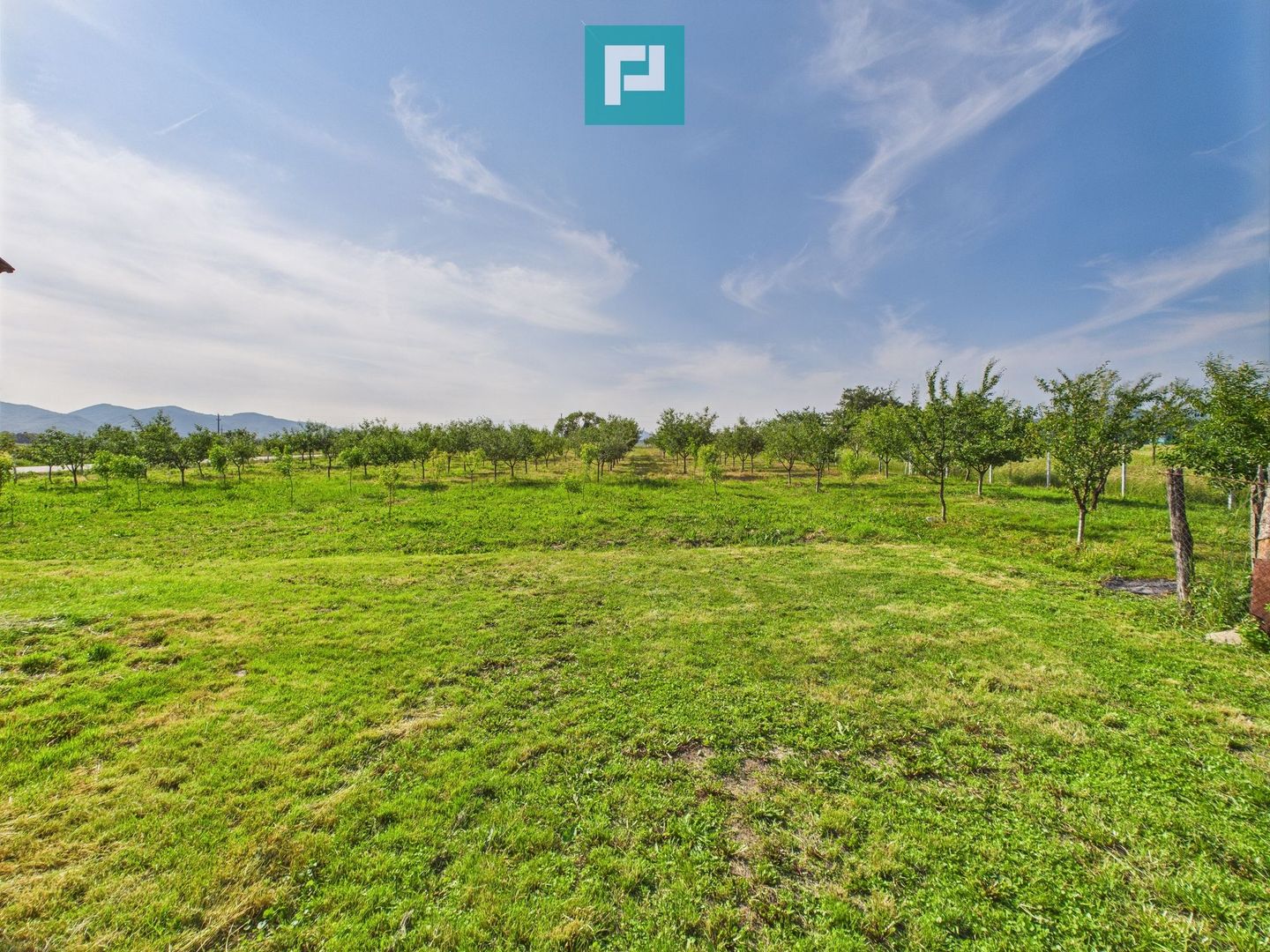 Casă cu teren de 4707 mp în Hălmăgel, județul Arad - Poză 19